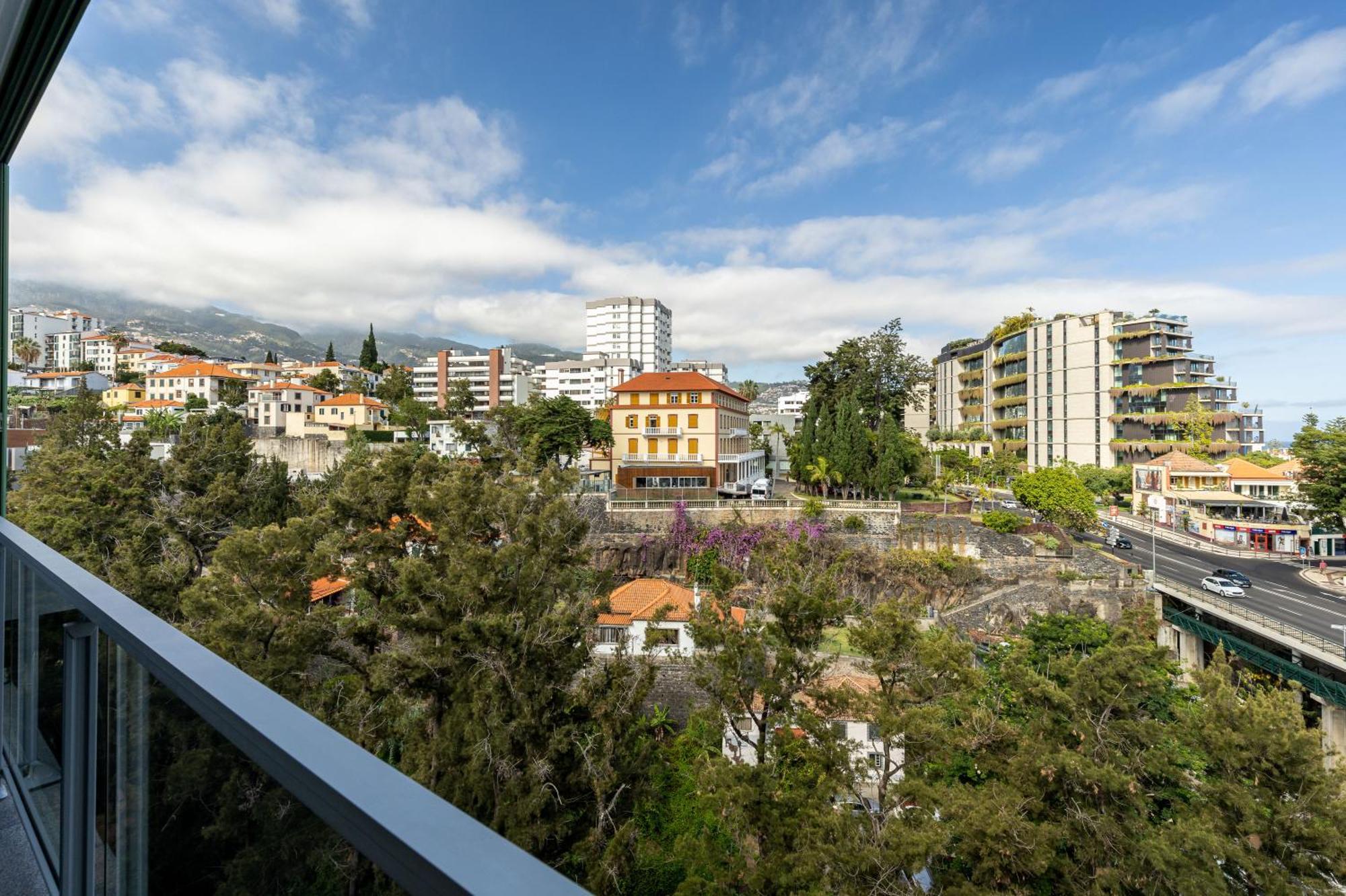 Vista Savoy By Rmz Lägenhet Funchal  Exteriör bild